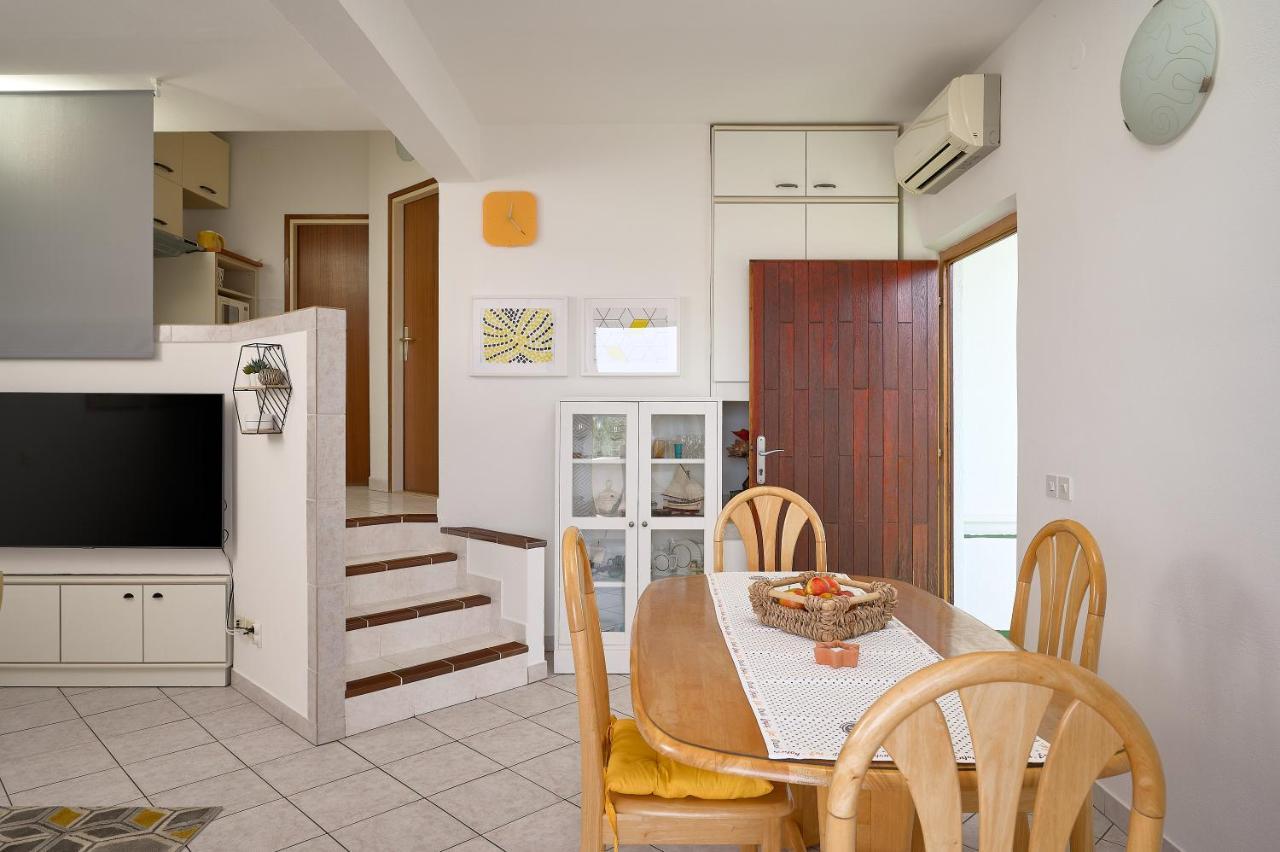Tilla'S House Хвар Экстерьер фото